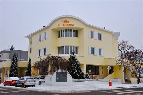 빌라 생 트로페 프라하 외부 사진